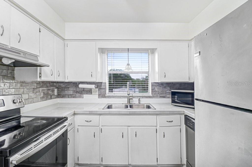7210 N MANHATTAN AVE #2523 — photo 5