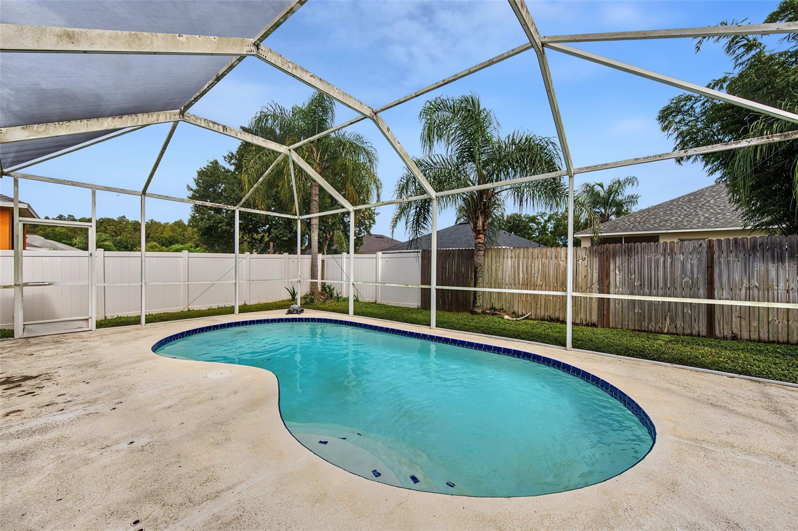 10330 GOLDENBROOK WAY — photo 31