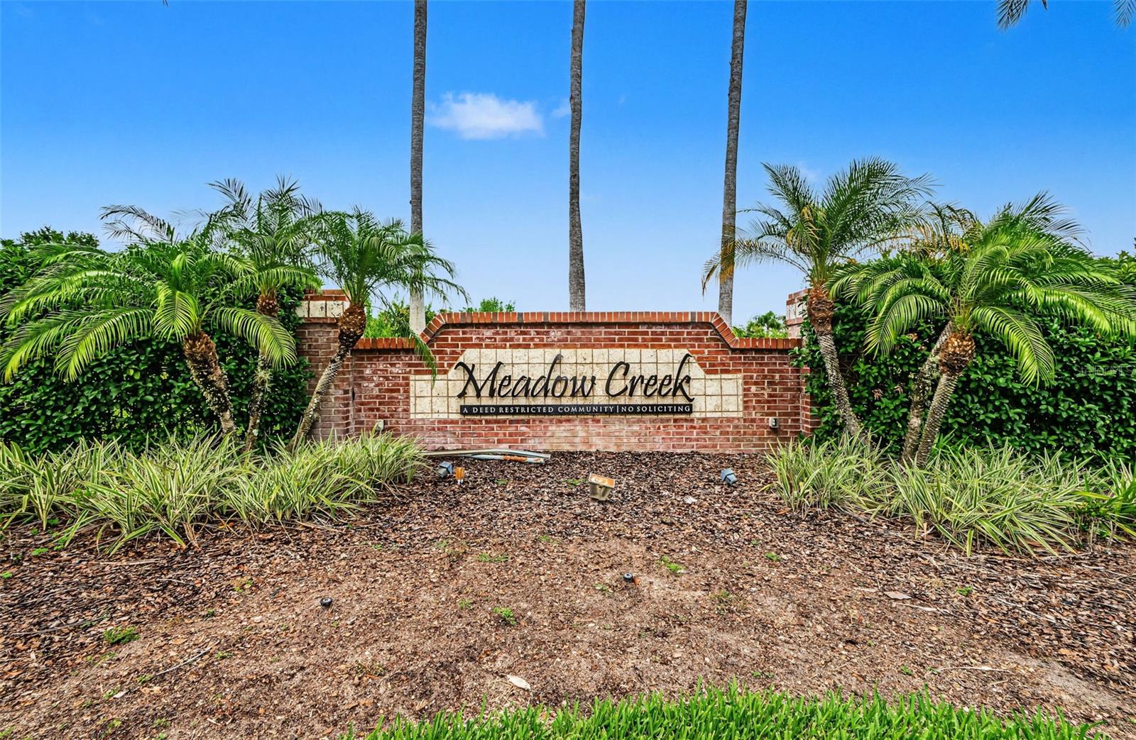 10330 GOLDENBROOK WAY — photo 37
