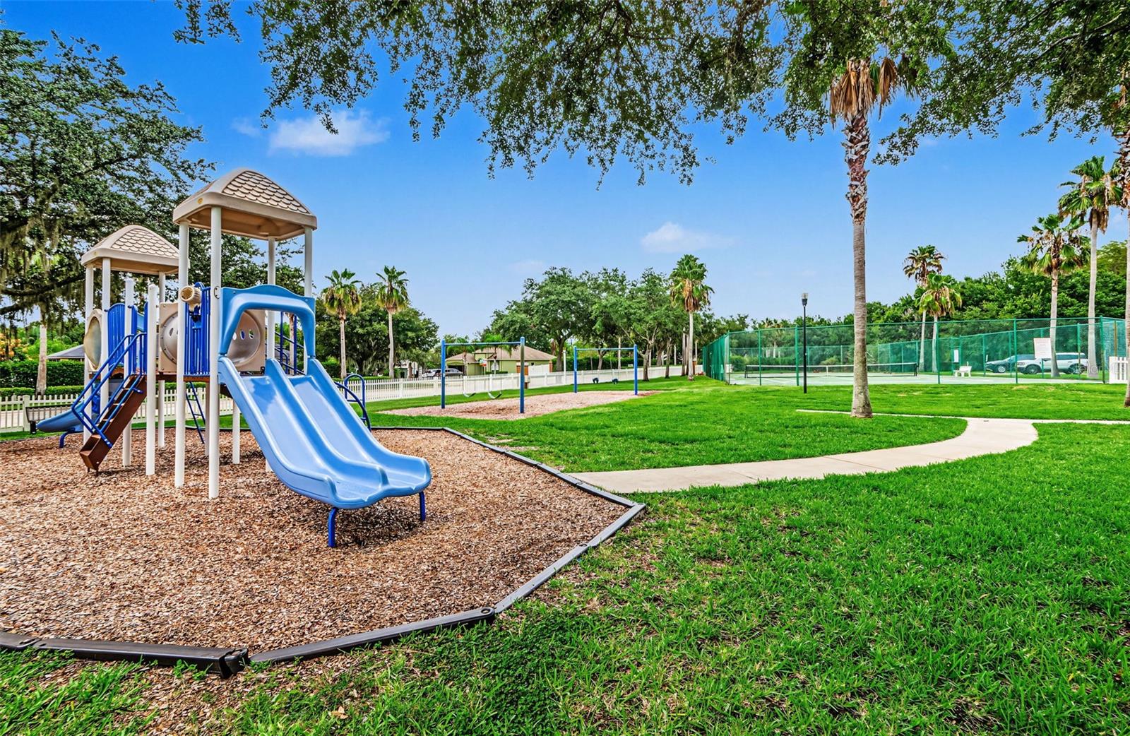 10330 GOLDENBROOK WAY — photo 39
