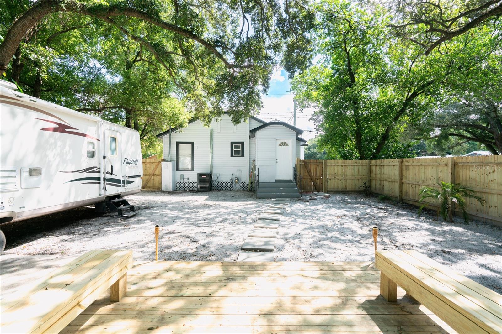 8202 N ALASKA ST — photo 31
