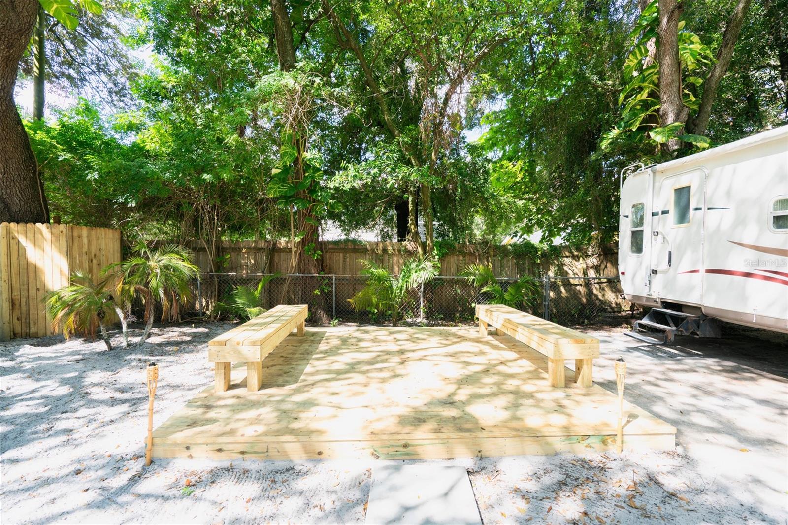 8202 N ALASKA ST — photo 33