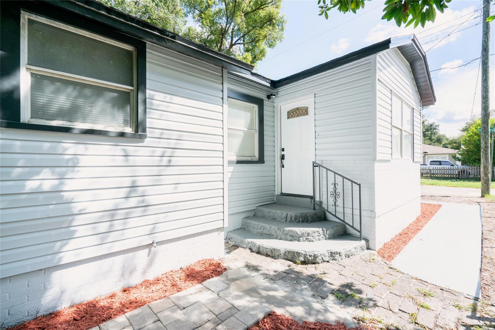8202 N ALASKA ST — photo 5