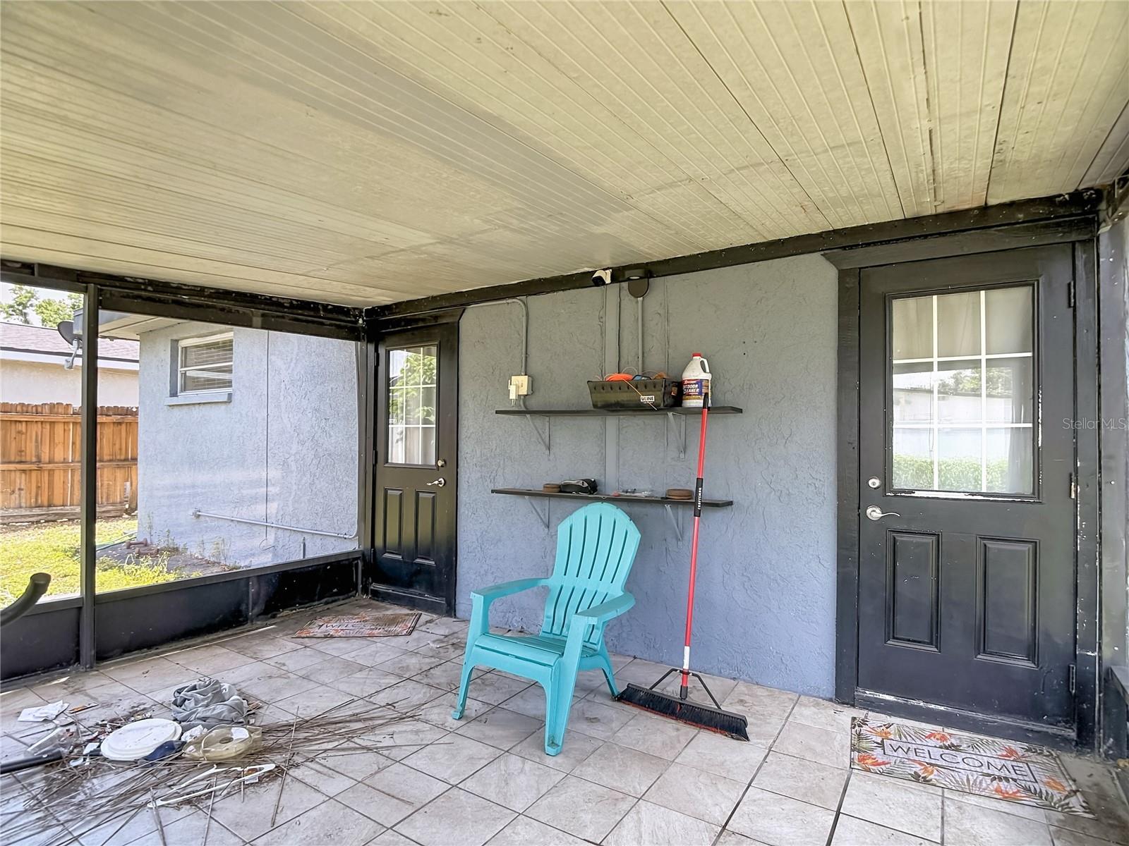 3313 W KATHLEEN ST — photo 43