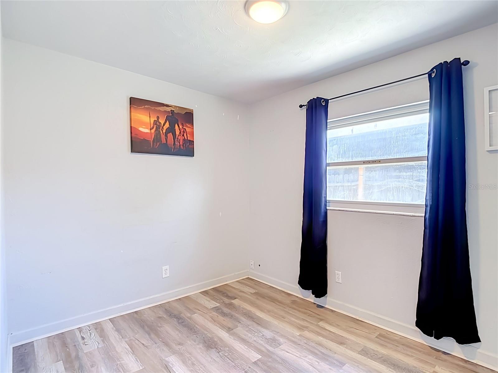 3313 W KATHLEEN ST — photo 29