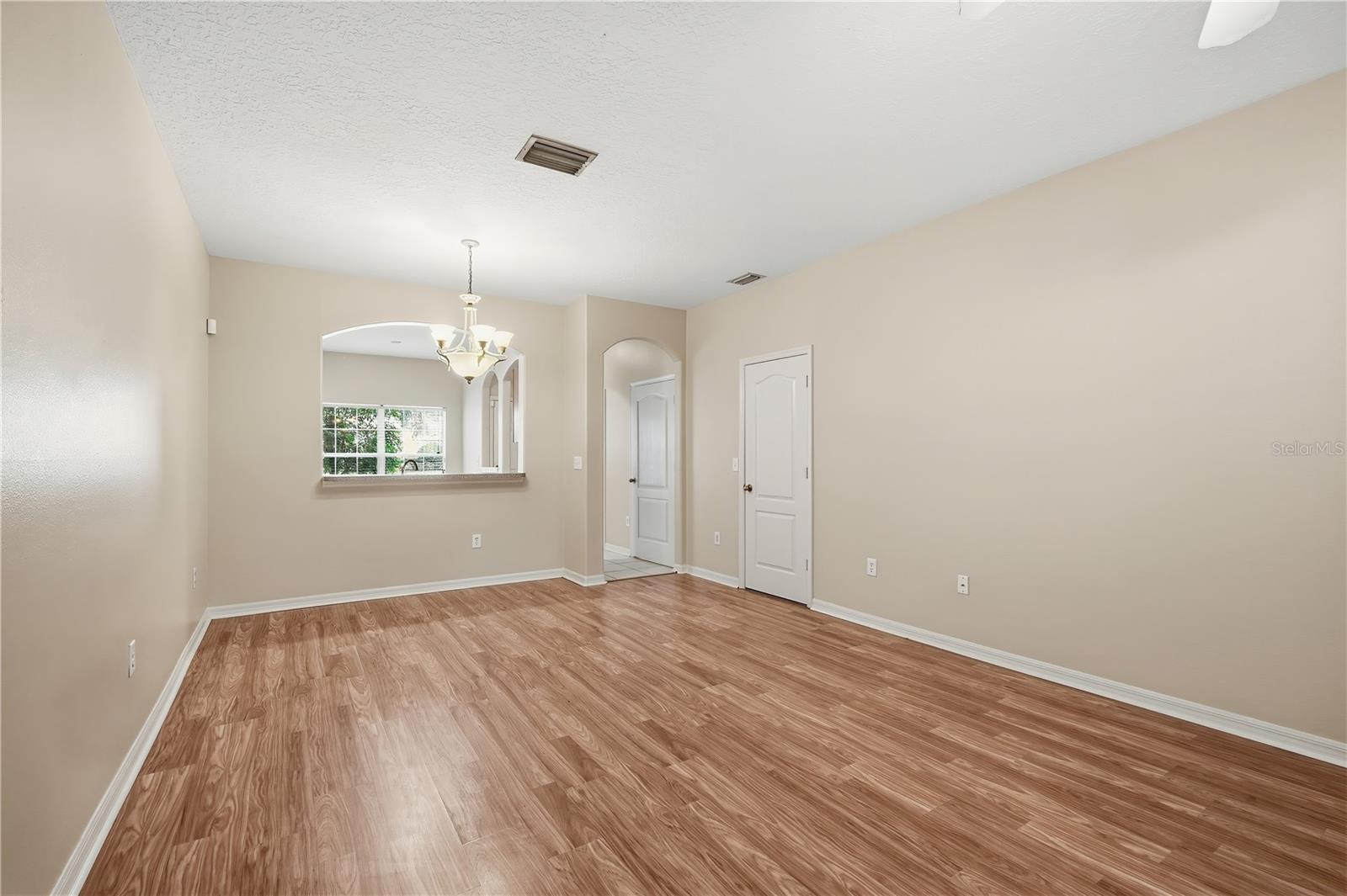 3513 HIGH HAMPTON CIR — photo 10