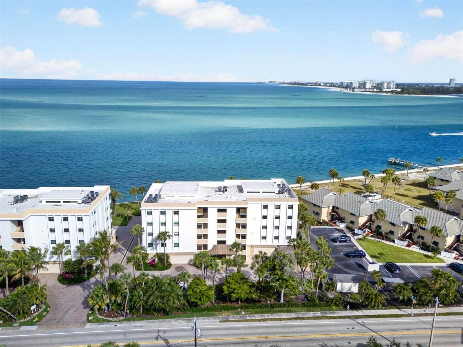4708 OCEAN BLVD #E4 — photo 34