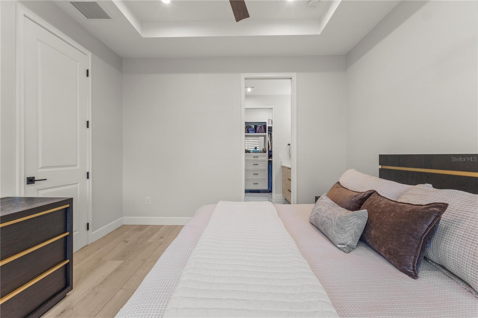 5403 RUSHMERE CT — photo 18