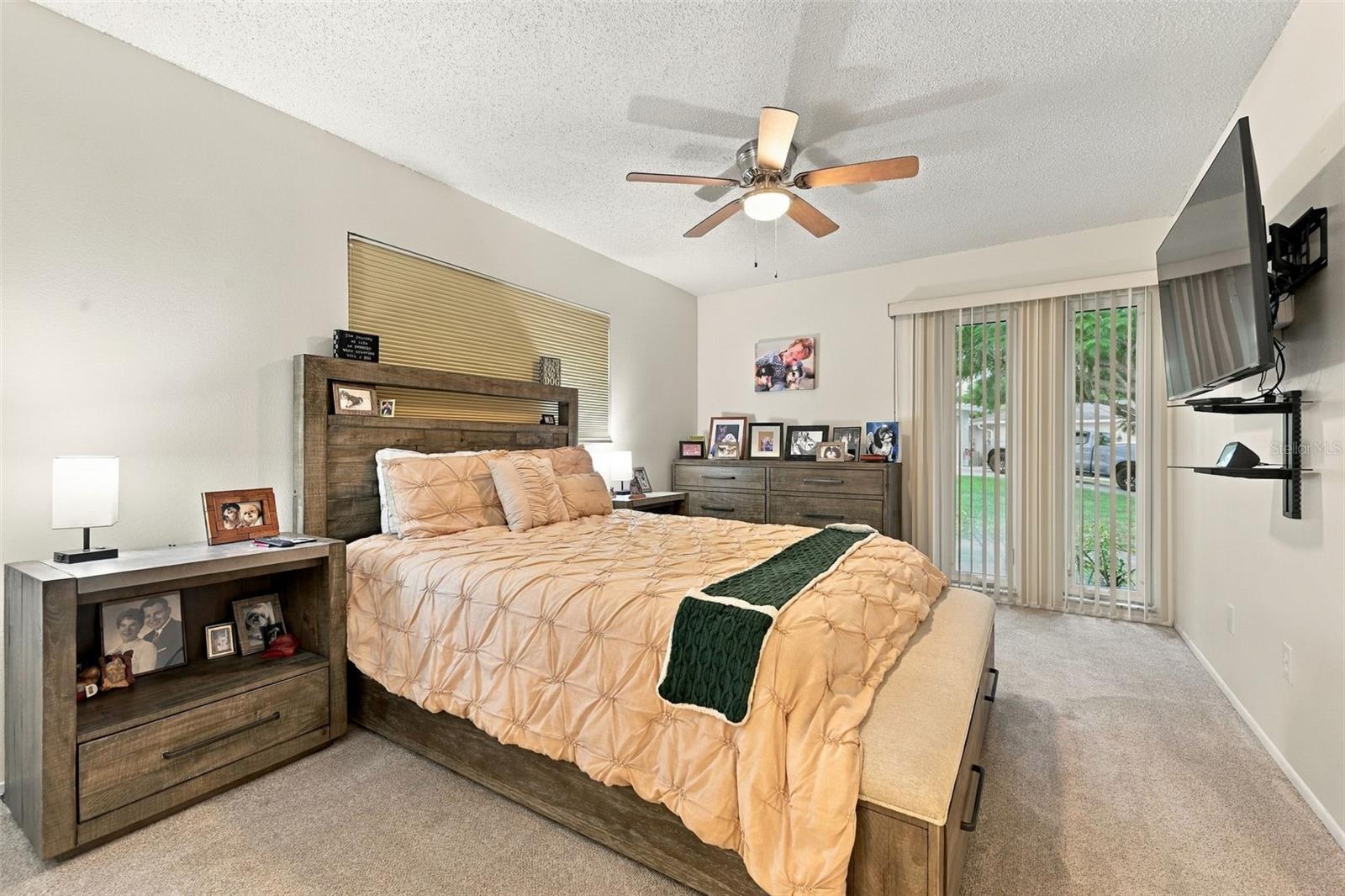 1619 WHITHORN PL #B — photo 23