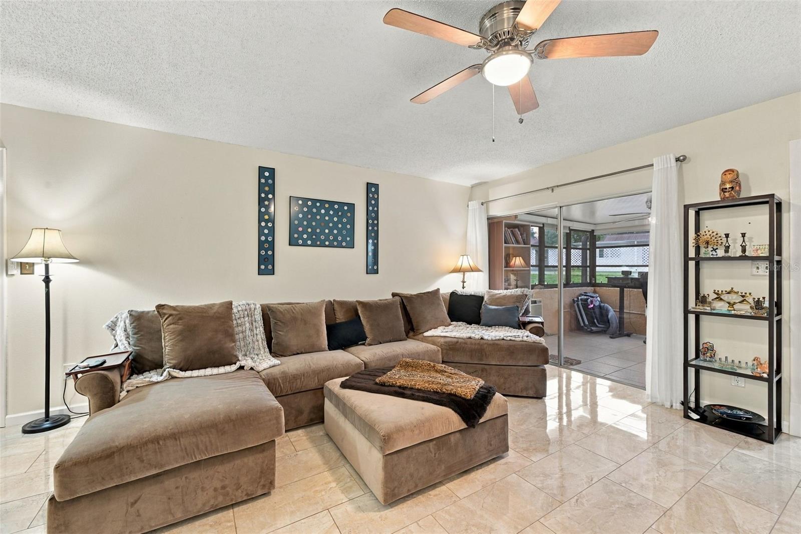 1619 WHITHORN PL #B — photo 10