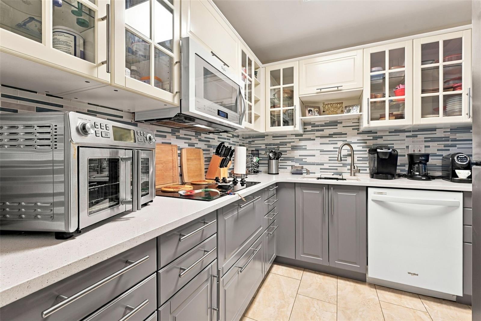 1619 WHITHORN PL #B — photo 16