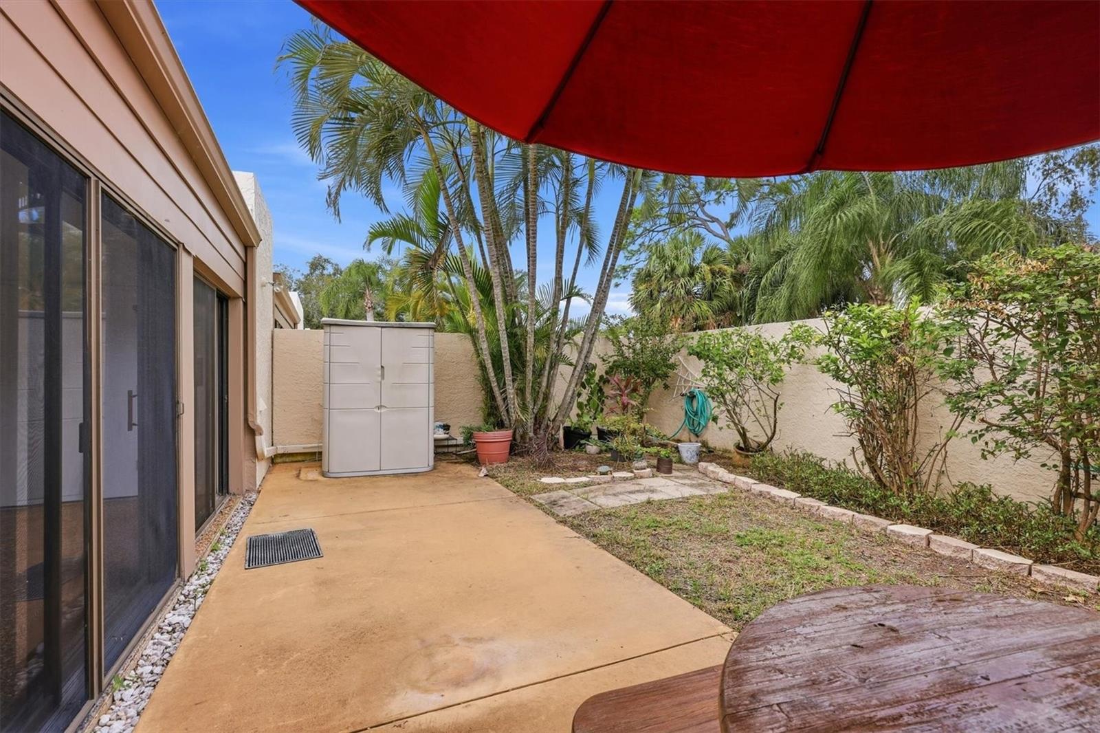 509 LAKESIDE DR #509 — photo 35