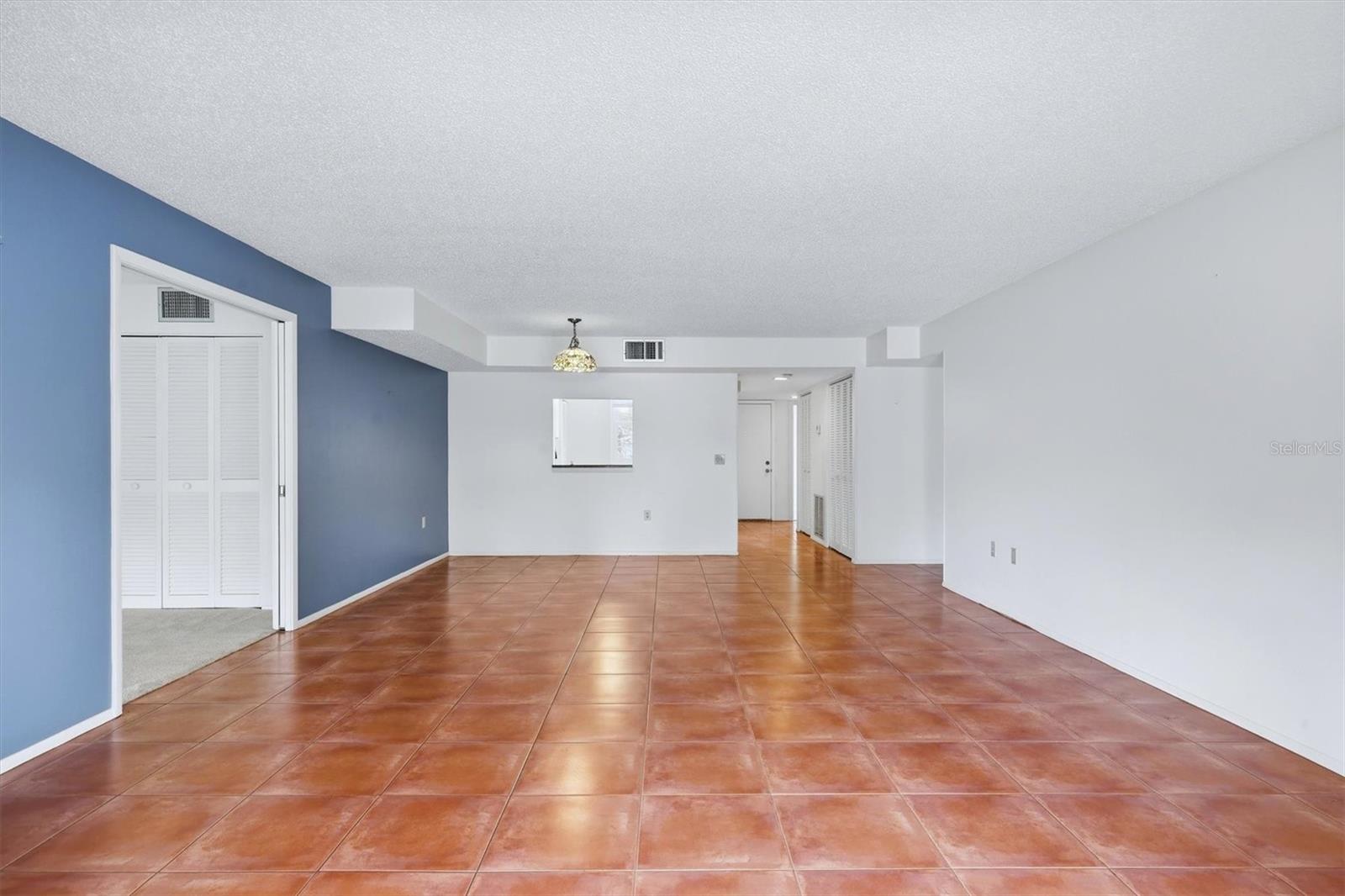 509 LAKESIDE DR #509 — photo 16