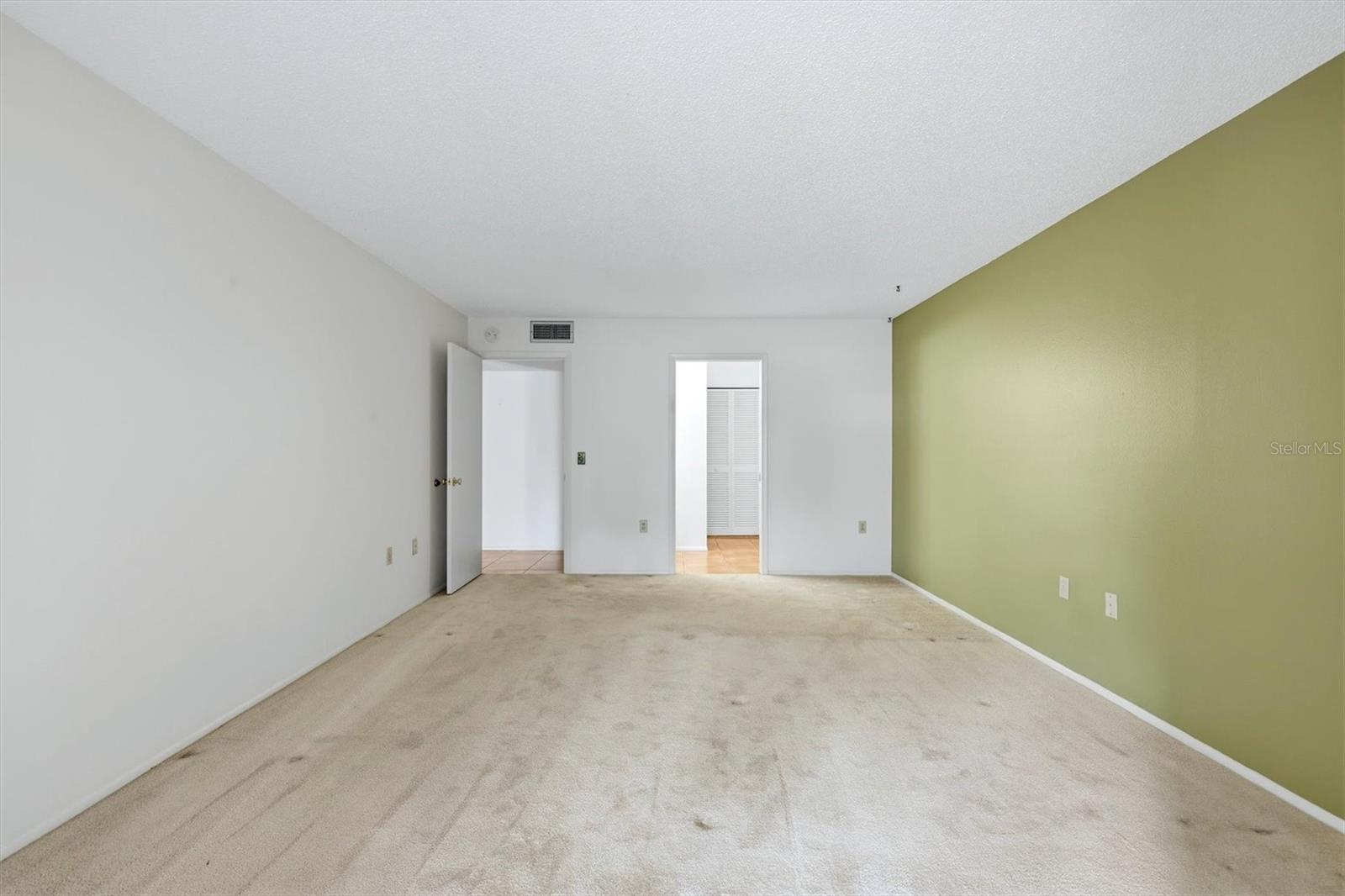 509 LAKESIDE DR #509 — photo 21