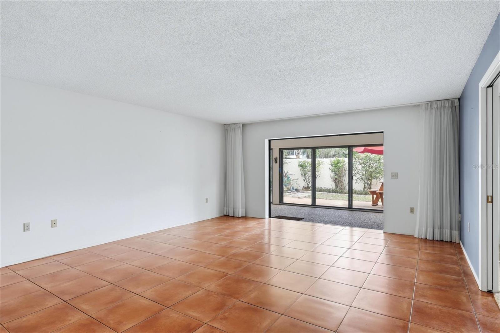 509 LAKESIDE DR #509 — photo 18