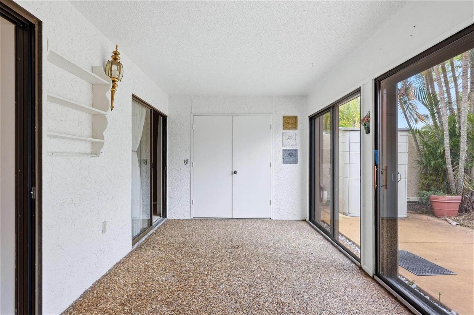 509 LAKESIDE DR #509 — photo 31