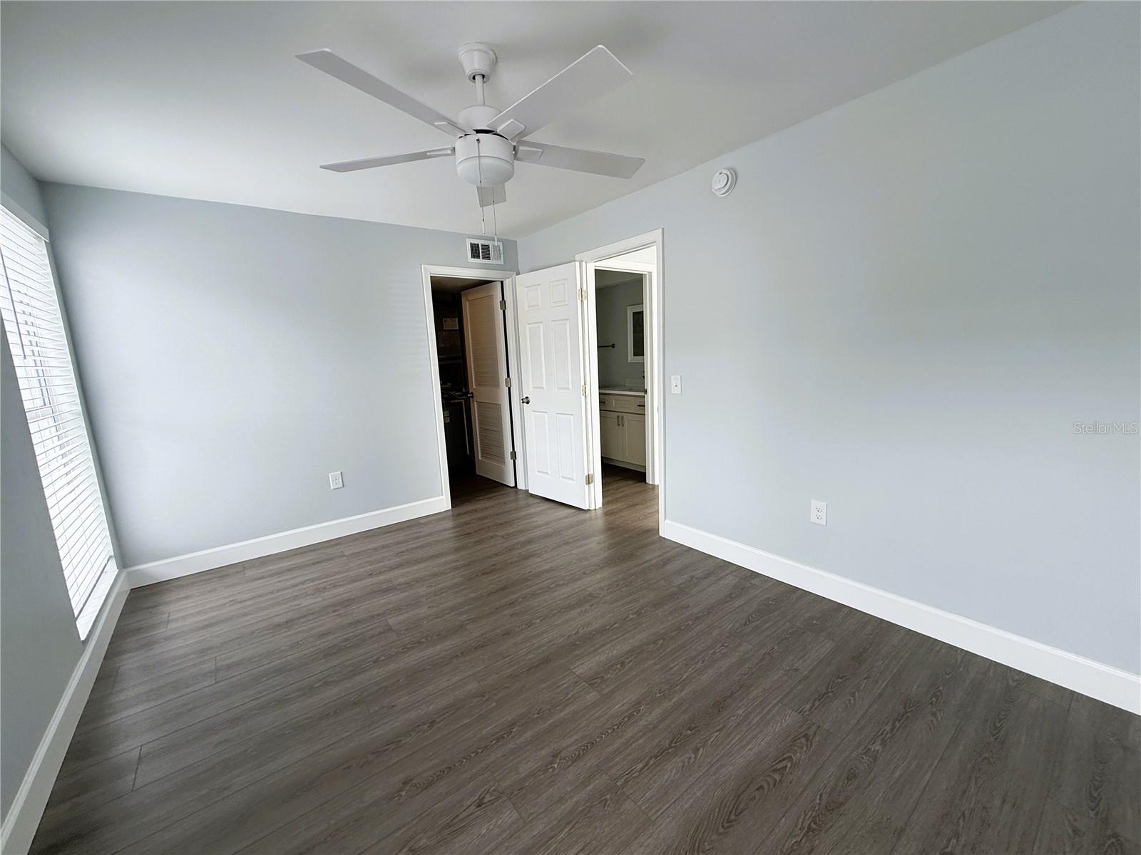 1859 SHORE DR S #101 — photo 14