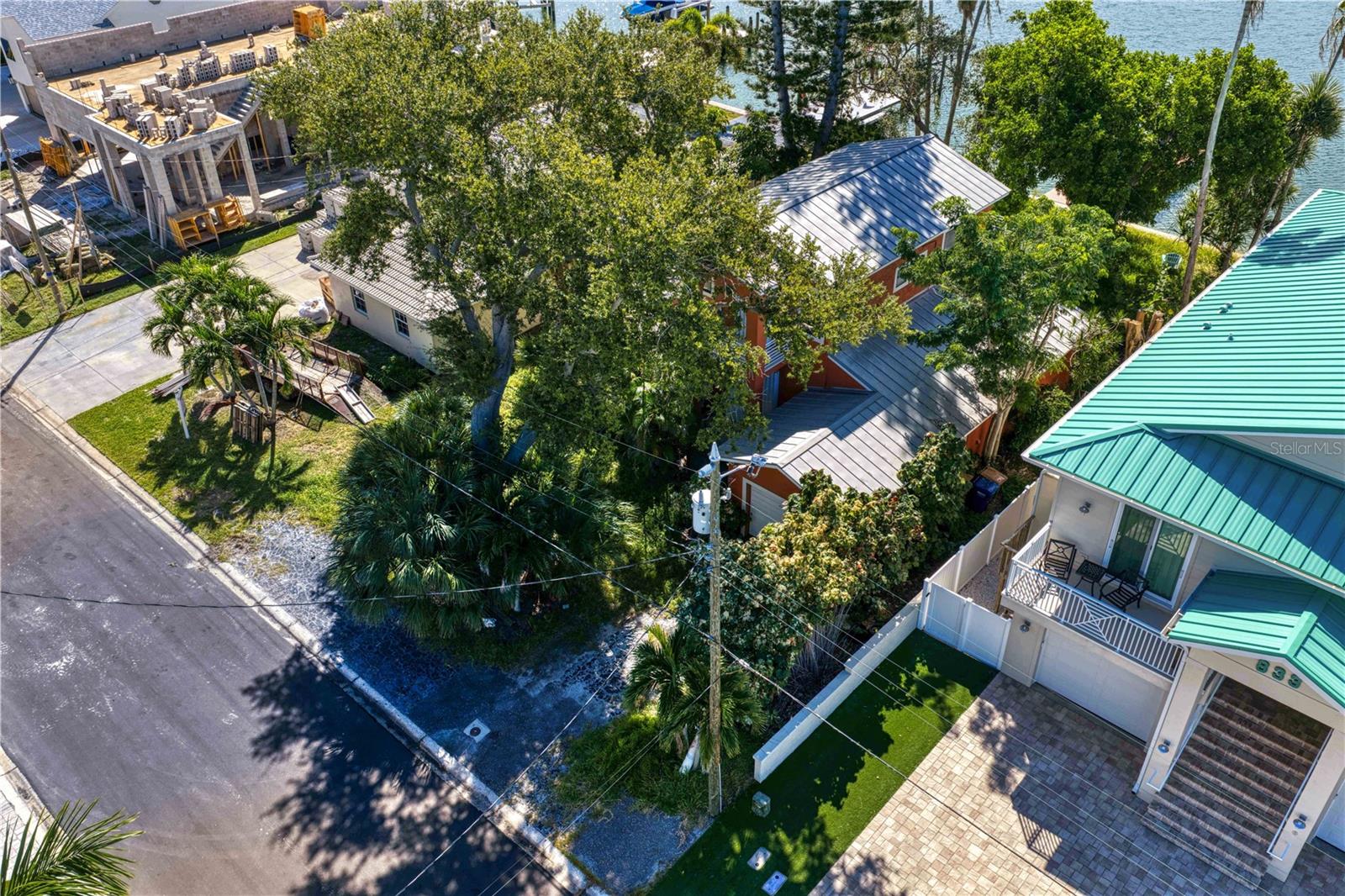 835 BAY POINT DR — photo 55