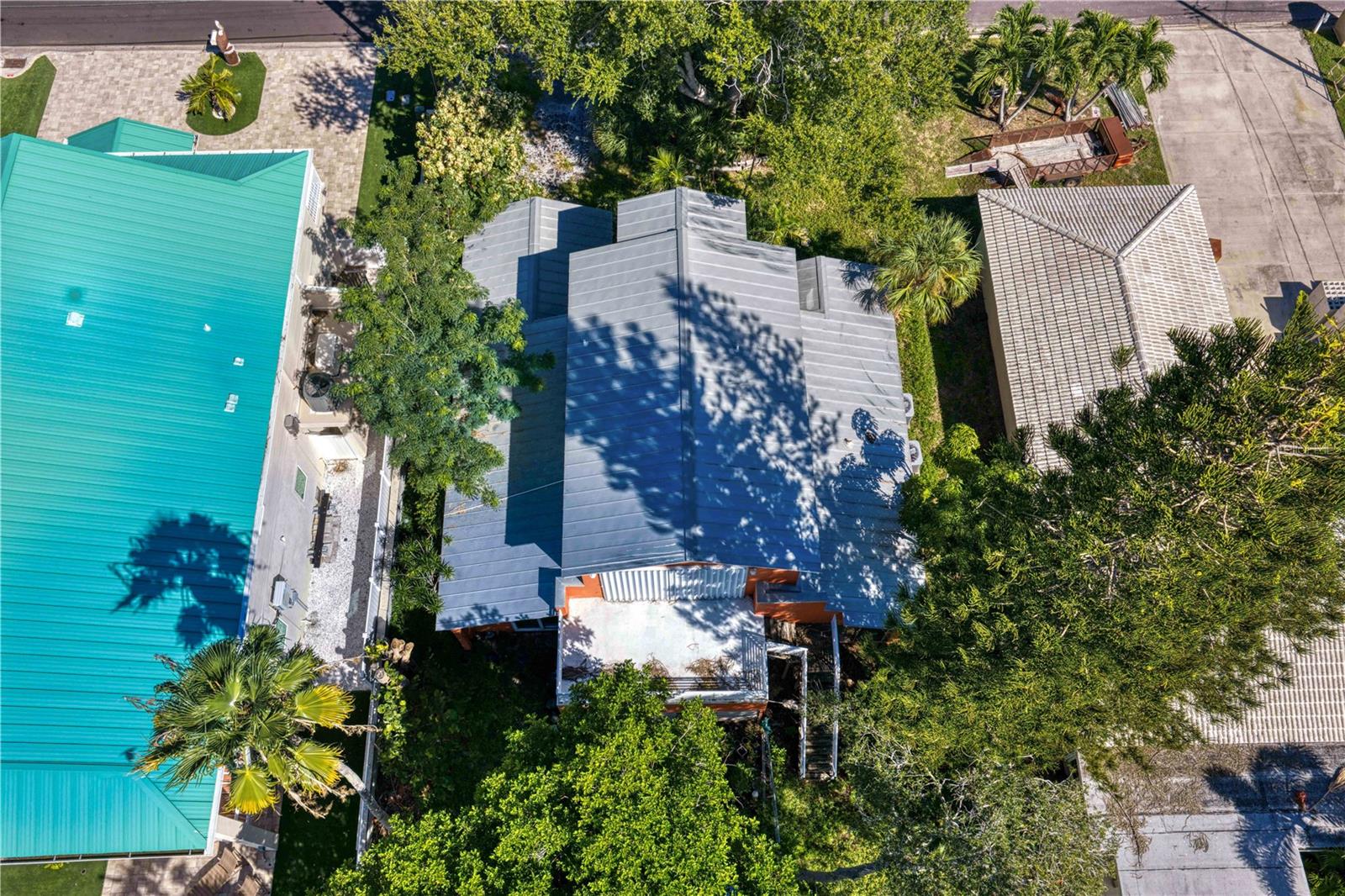 835 BAY POINT DR — photo 53