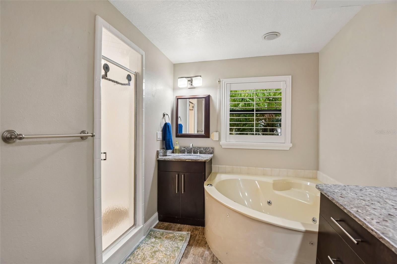 1175 SAN CARLOS AVE NE — photo 20