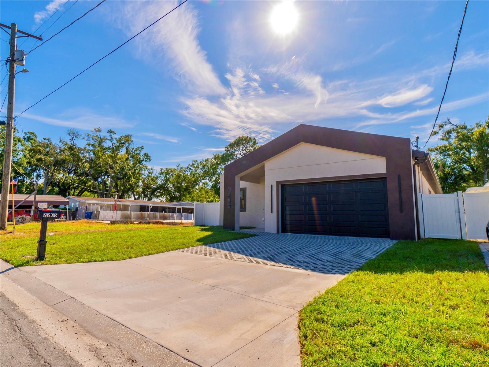 7206 N GRADY AVE — photo 25