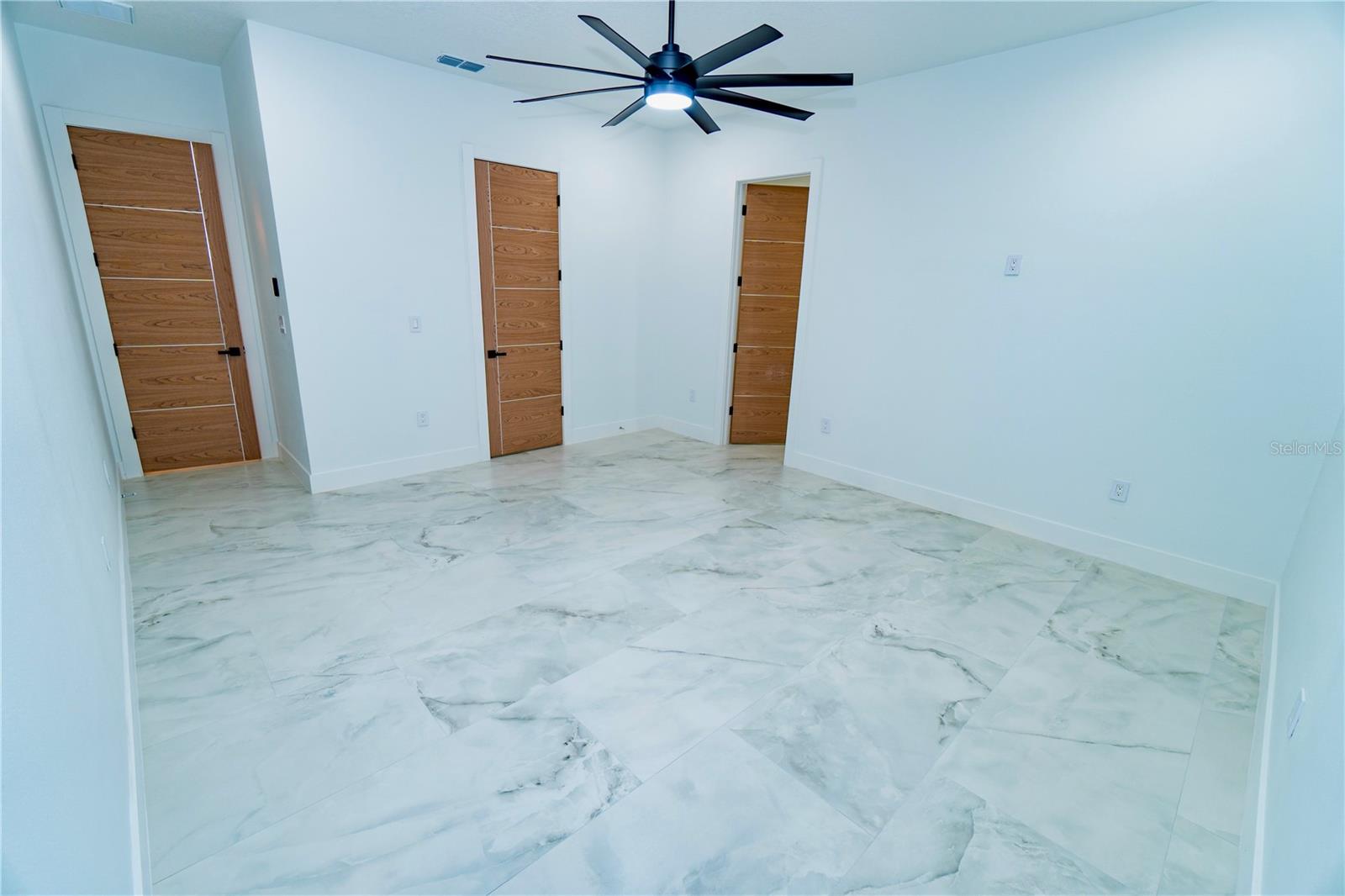 7206 N GRADY AVE — photo 16