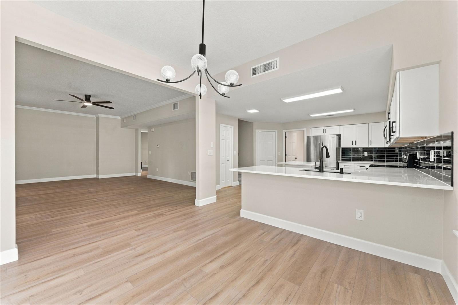 10102 VISTA POINTE DR — photo 22