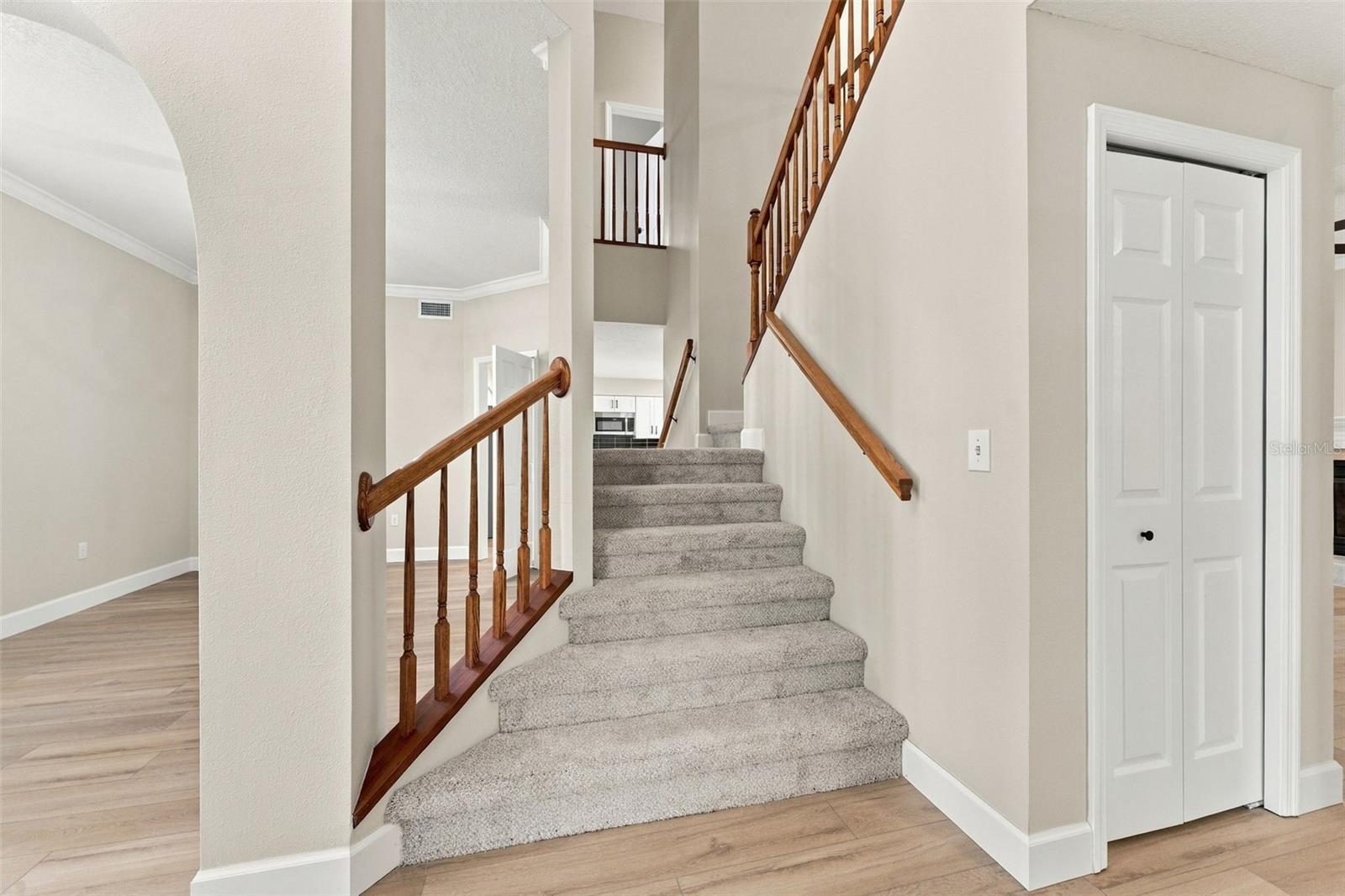 10102 VISTA POINTE DR — photo 28