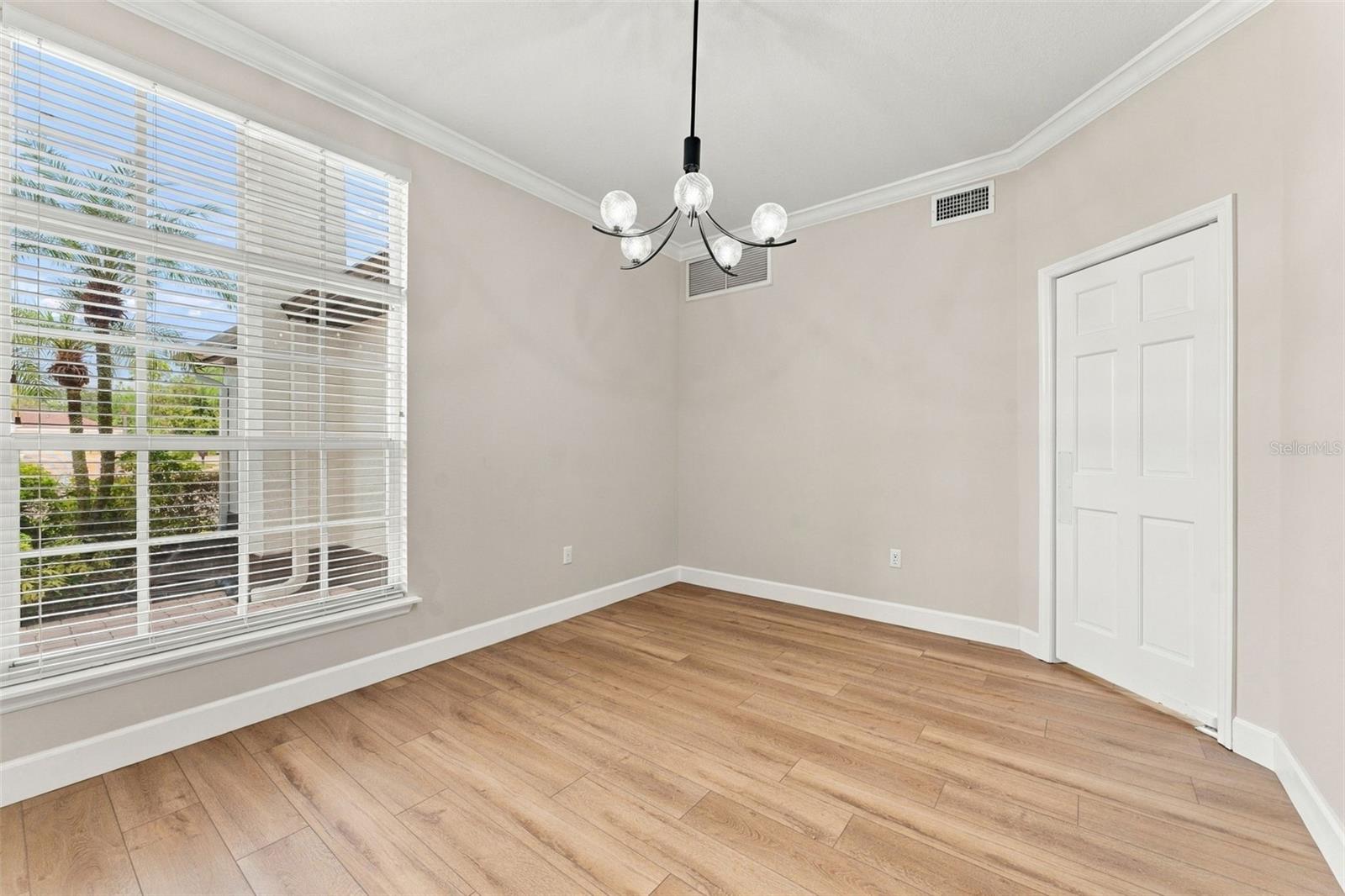 10102 VISTA POINTE DR — photo 12