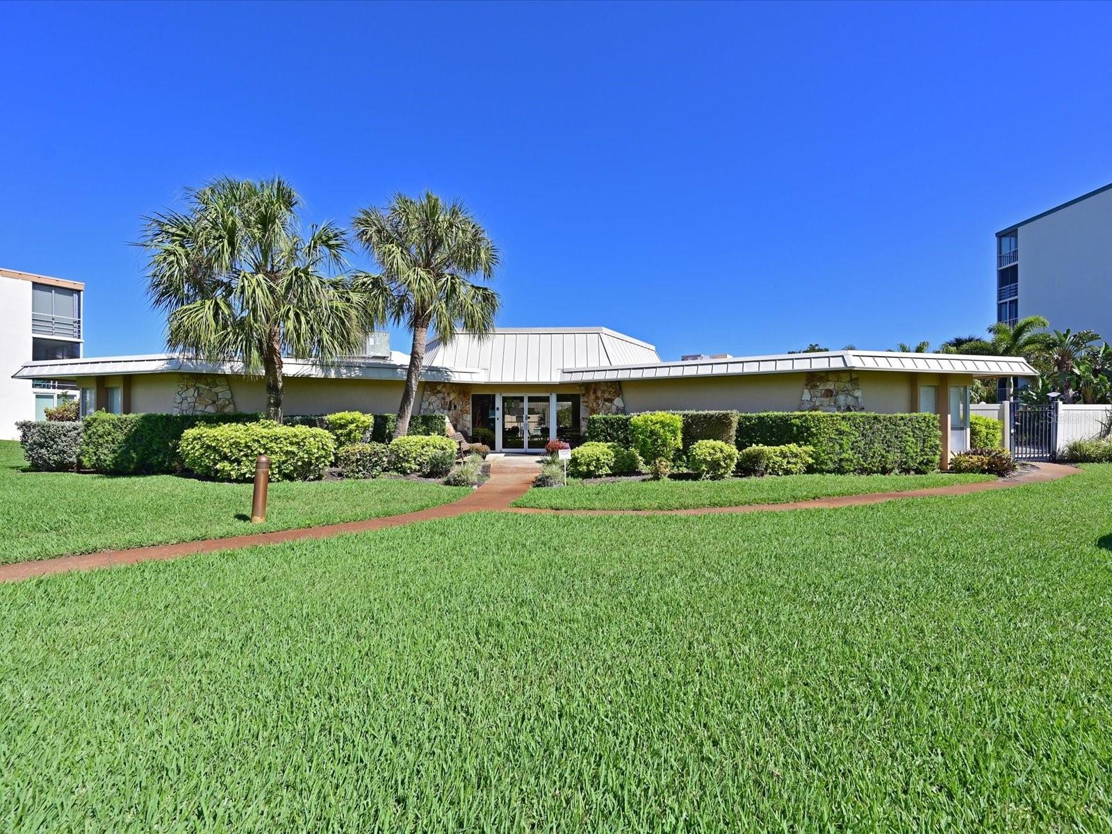 4240 IRONWOOD CIRCLE CIR #406AA — photo 40