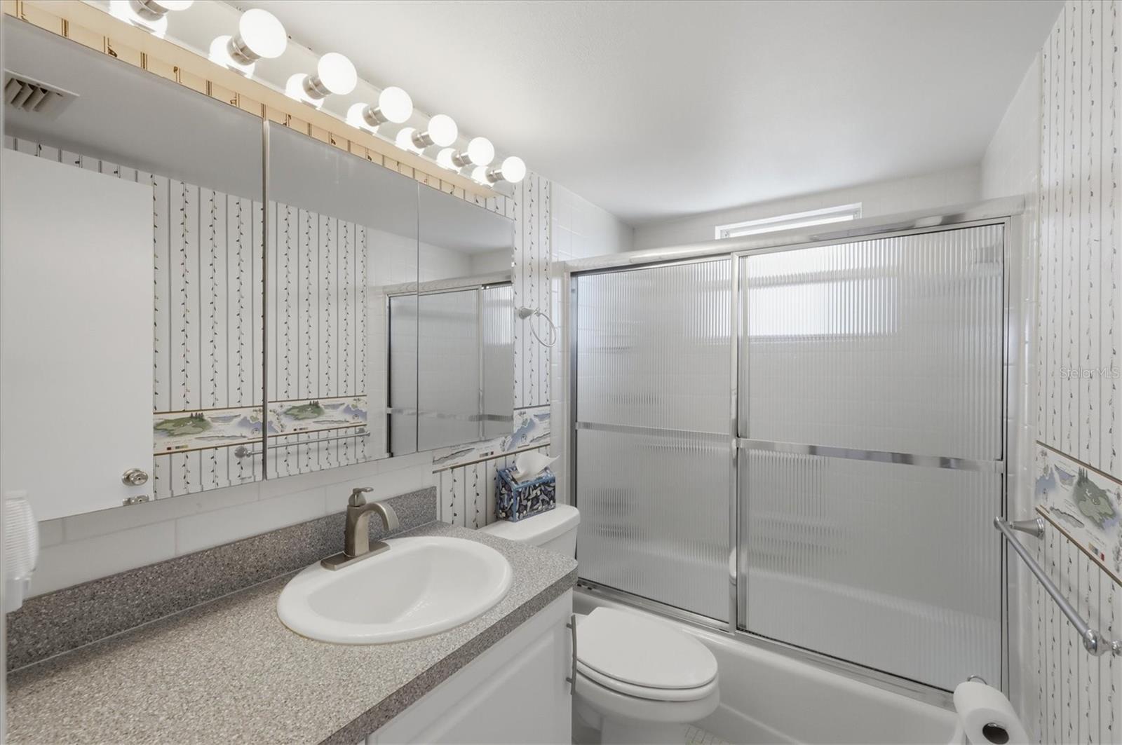 4240 IRONWOOD CIRCLE CIR #406AA — photo 32