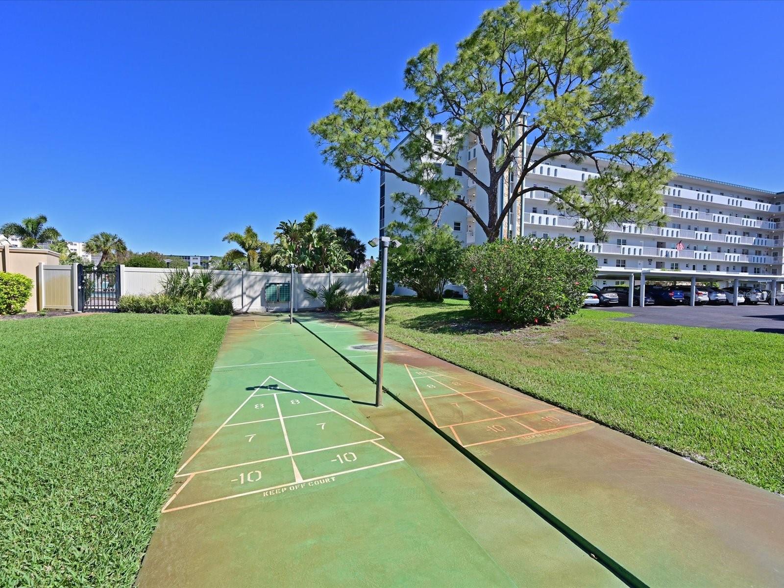 4240 IRONWOOD CIRCLE CIR #406AA — photo 41
