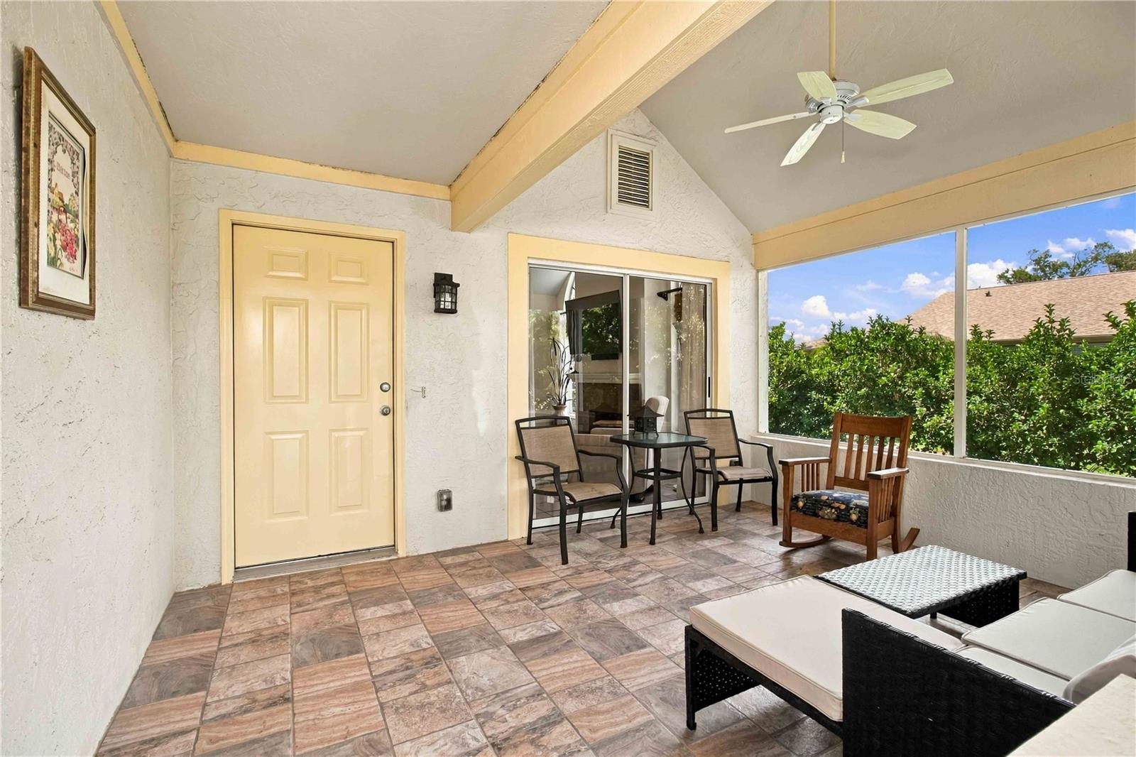 4536 WHIRLAWAY DR — photo 2