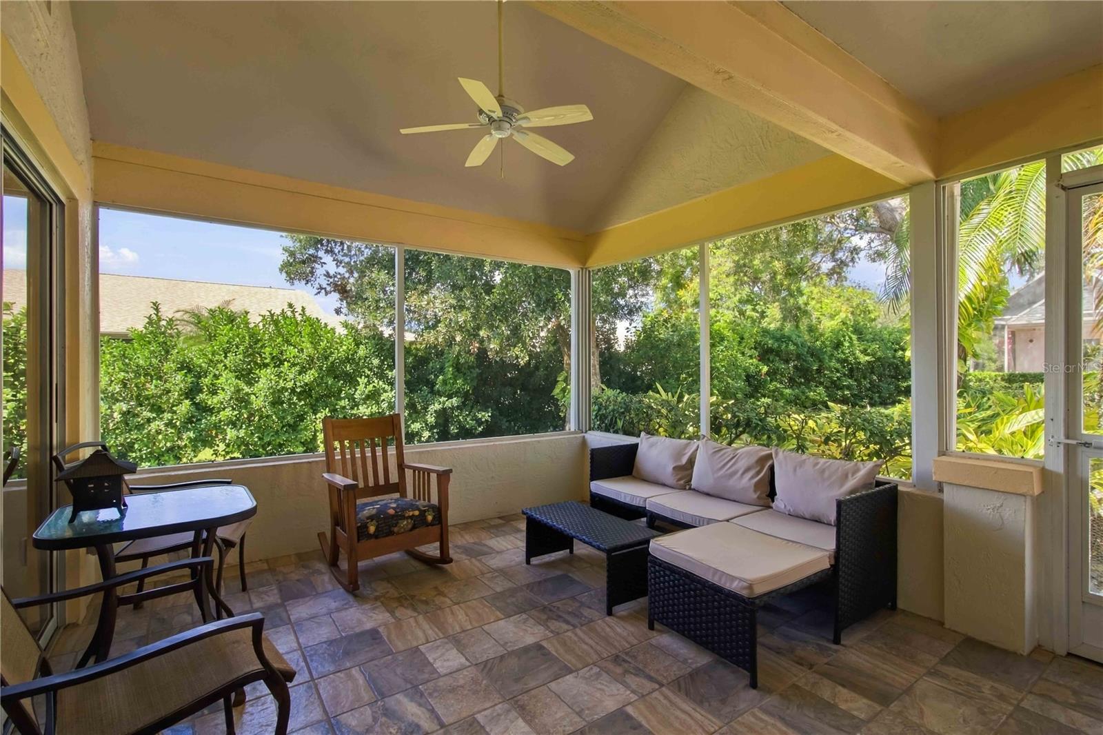 4536 WHIRLAWAY DR — photo 5