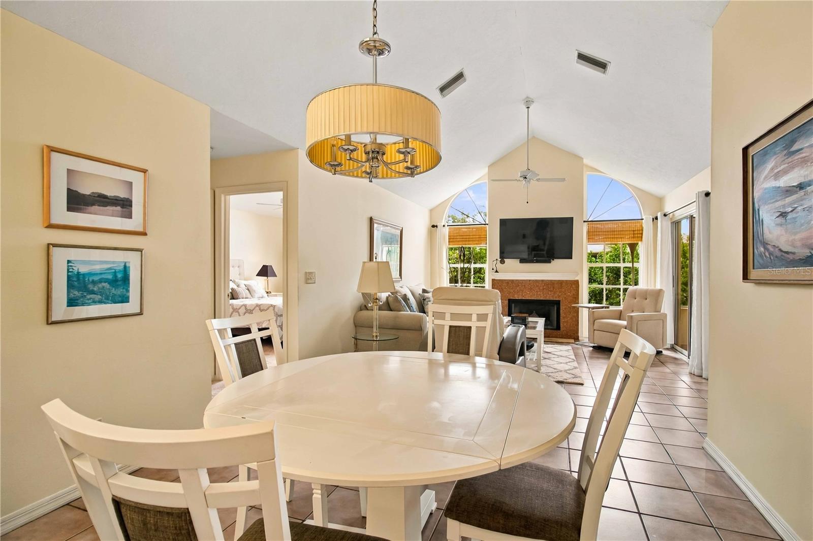 4536 WHIRLAWAY DR — photo 19