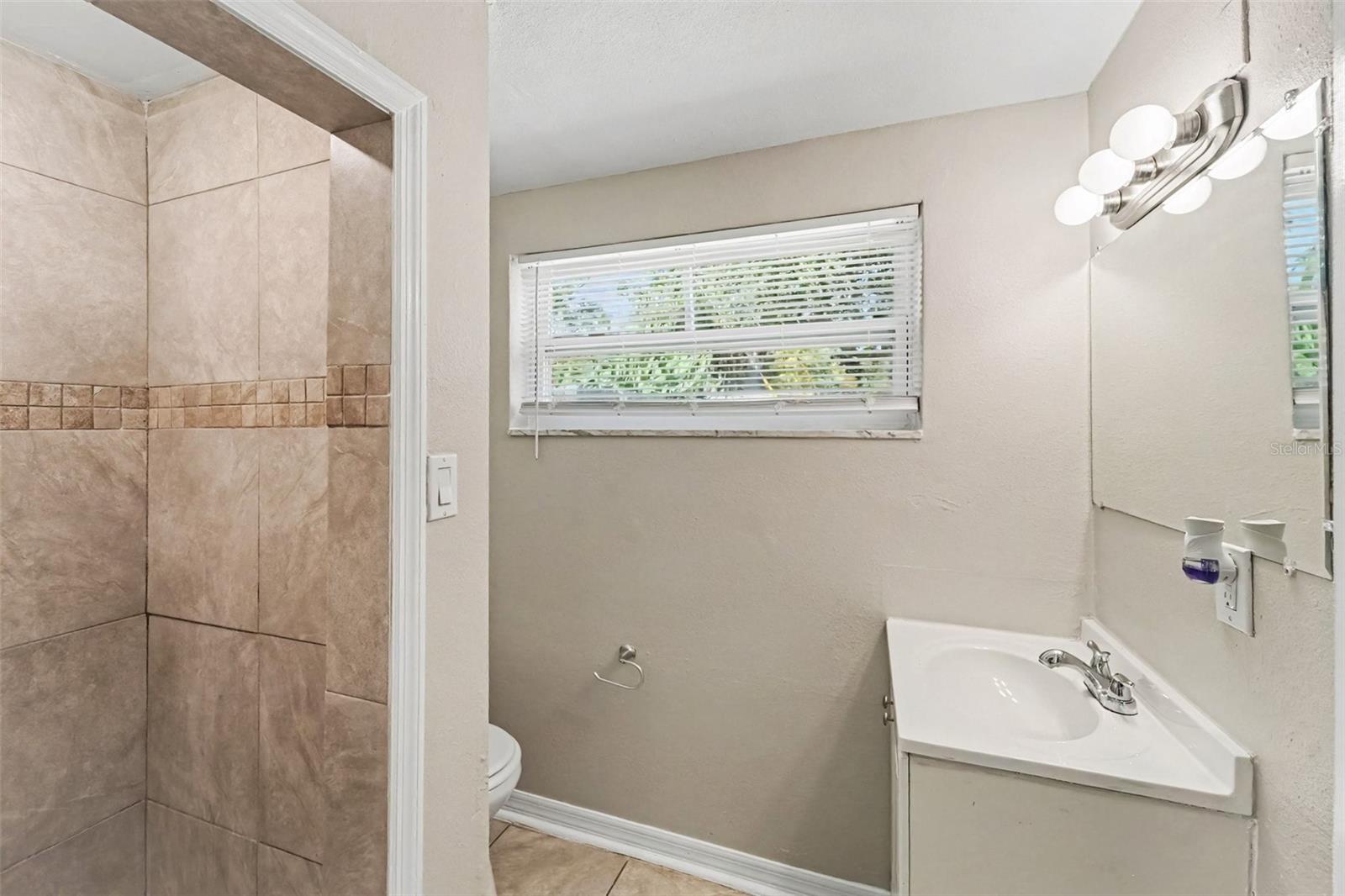 4631 EASTWOOD LN — photo 16