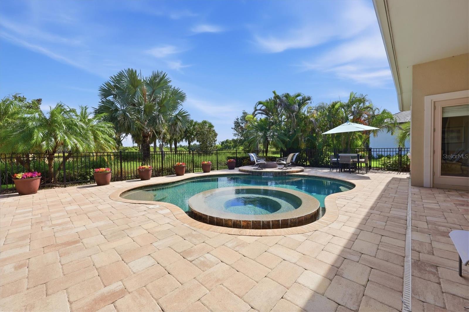 3737 FOUNDERS CLUB DR — photo 37