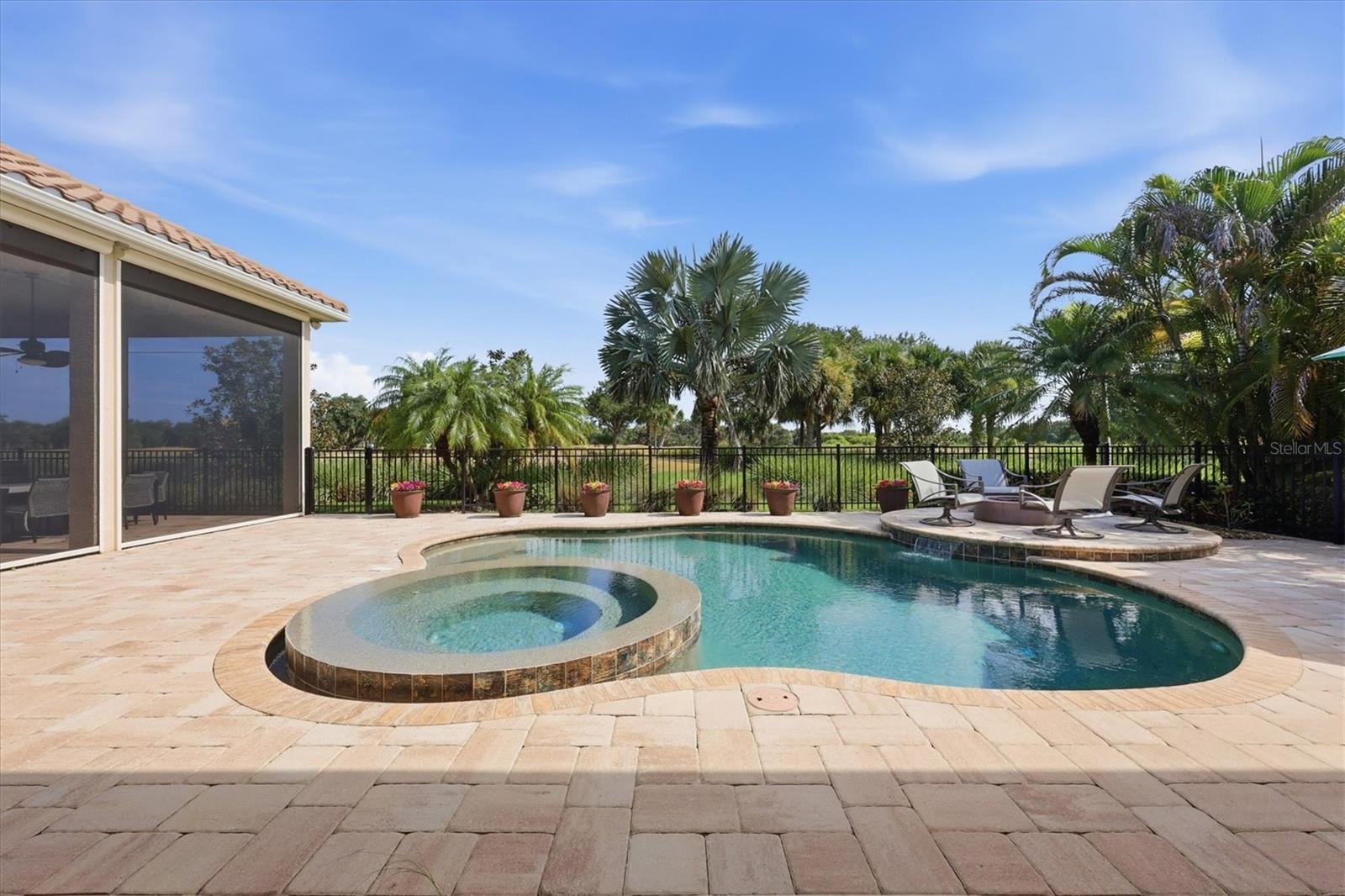 3737 FOUNDERS CLUB DR — photo 39
