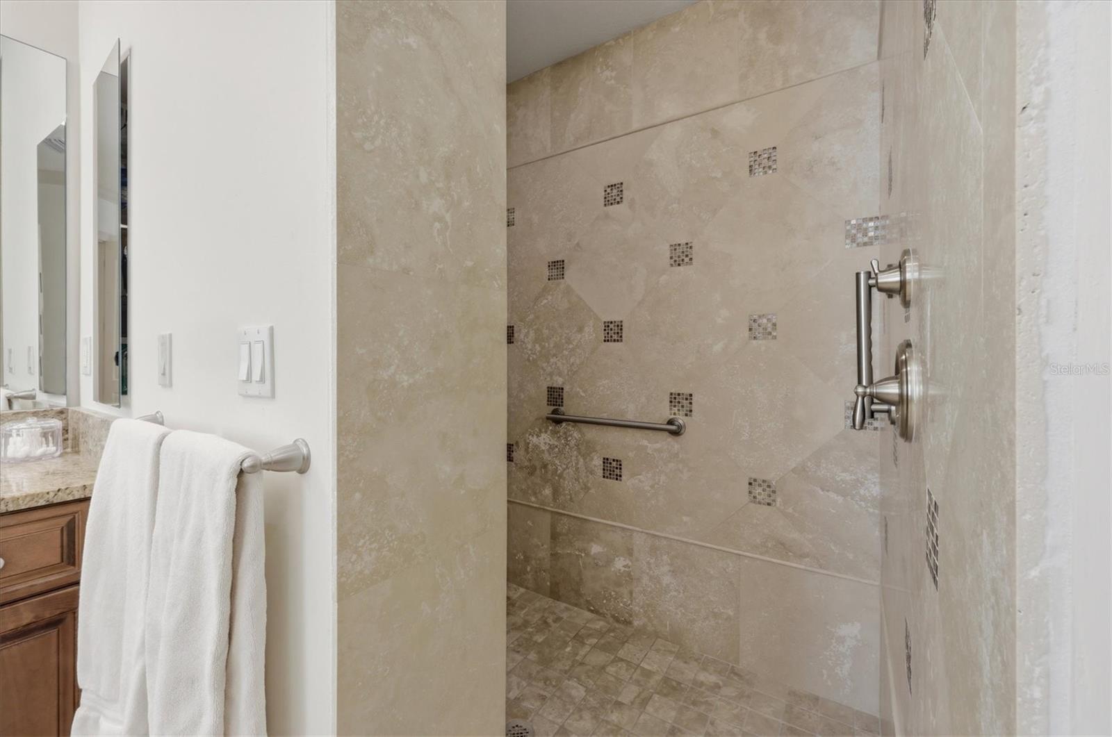 3737 FOUNDERS CLUB DR — photo 25