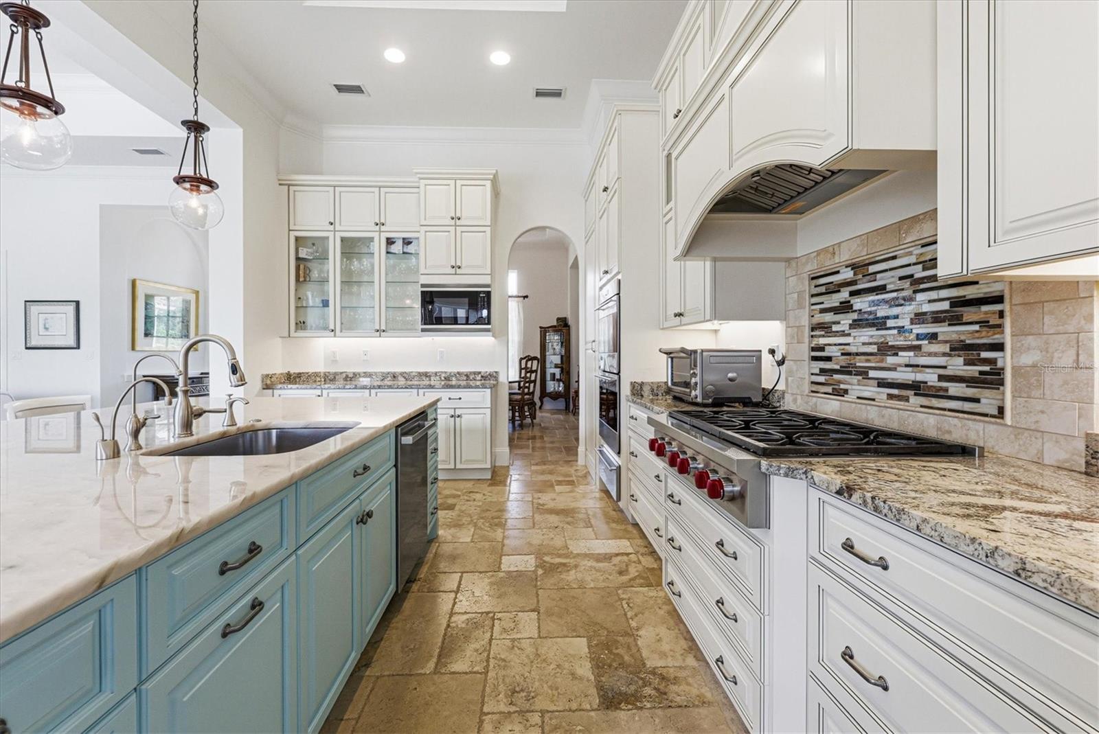 3737 FOUNDERS CLUB DR — photo 13