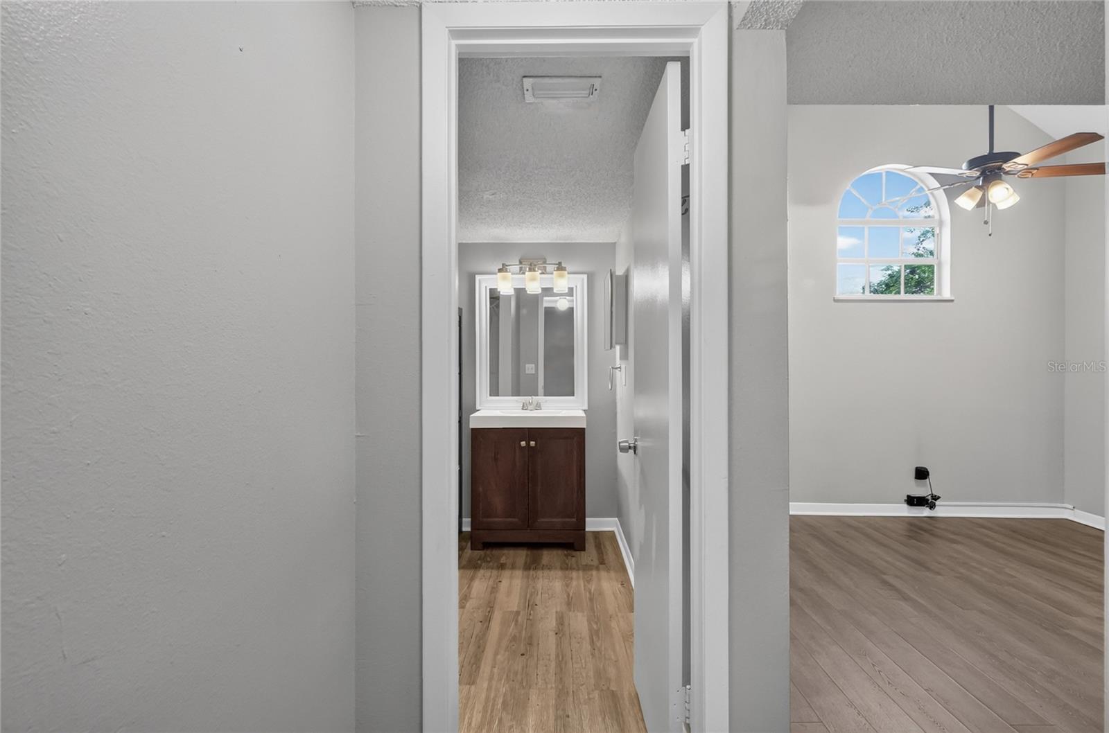 12145 ARMENIA GABLES CIR — photo 33