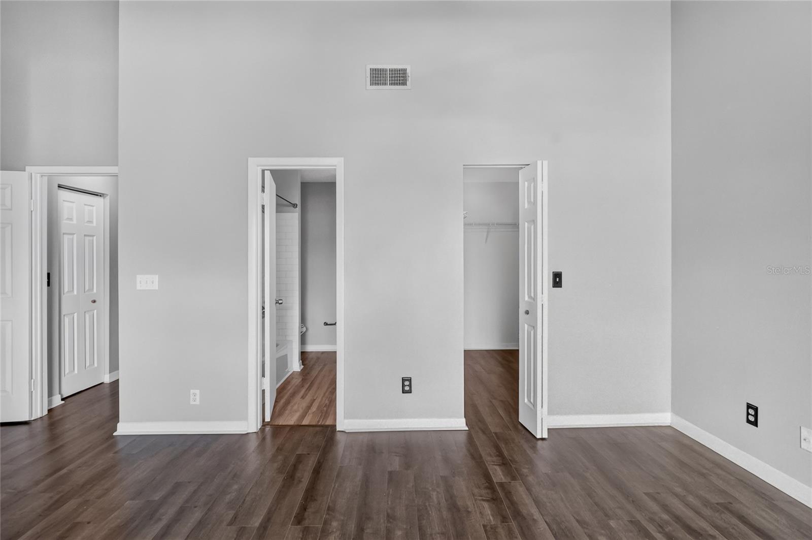 12145 ARMENIA GABLES CIR — photo 46