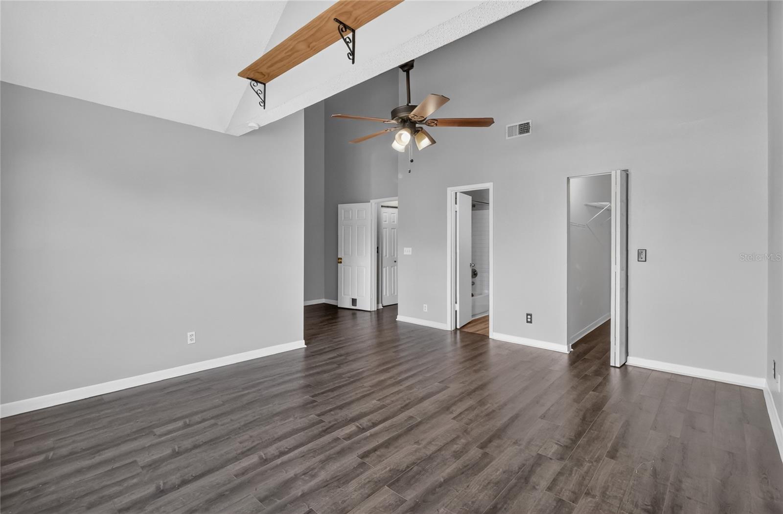 12145 ARMENIA GABLES CIR — photo 44