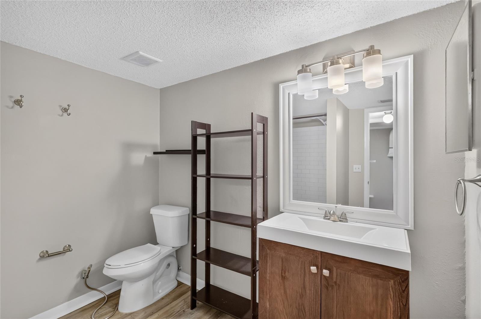 12145 ARMENIA GABLES CIR — photo 34