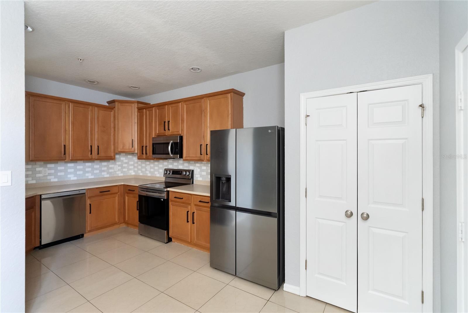 3769 PARKRIDGE CIR #4-103 — photo 4