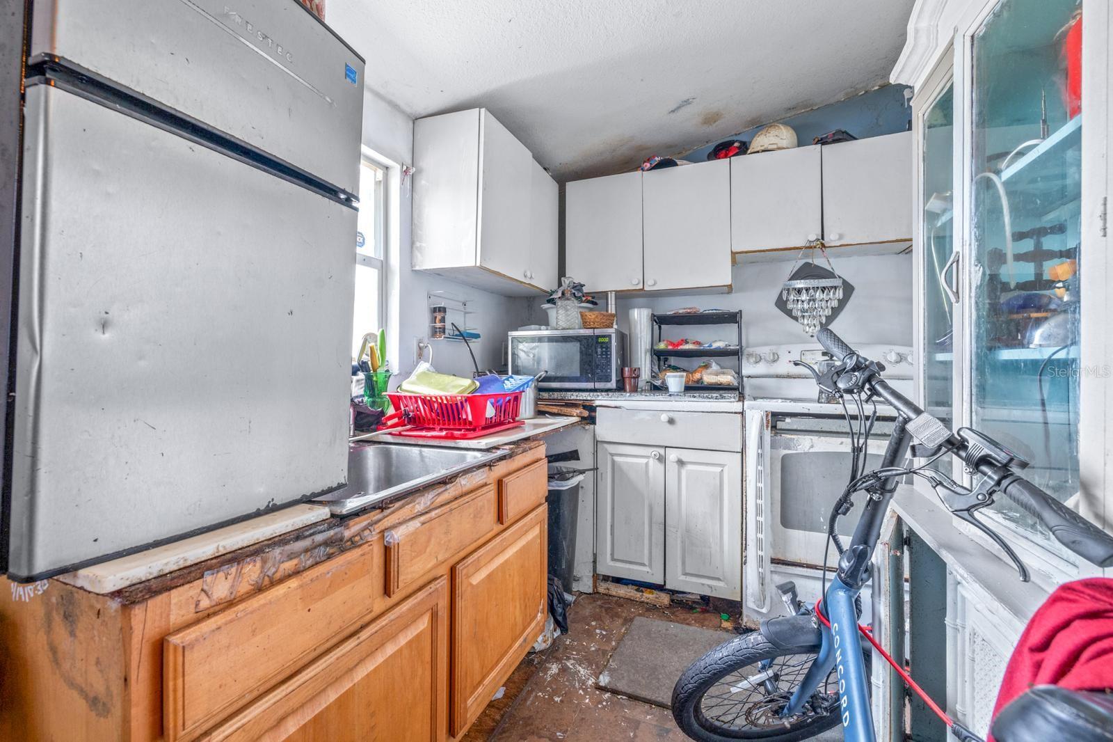 1802 E ANNIE ST — photo 15