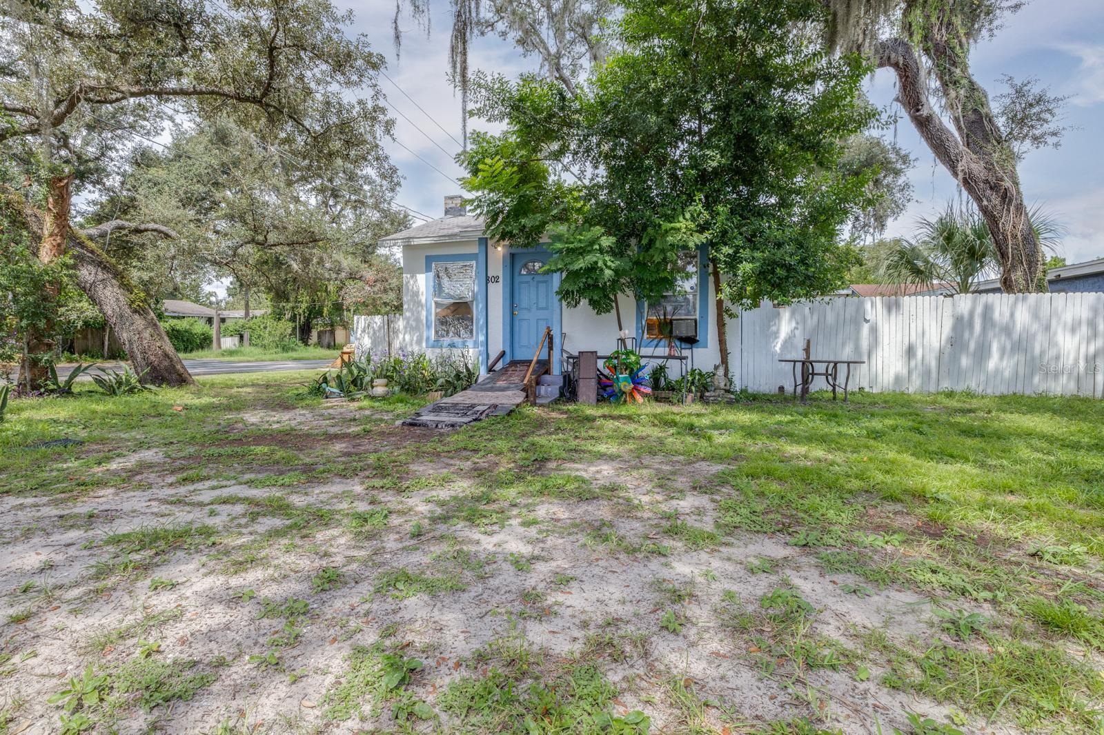 1802 E ANNIE ST — photo 10