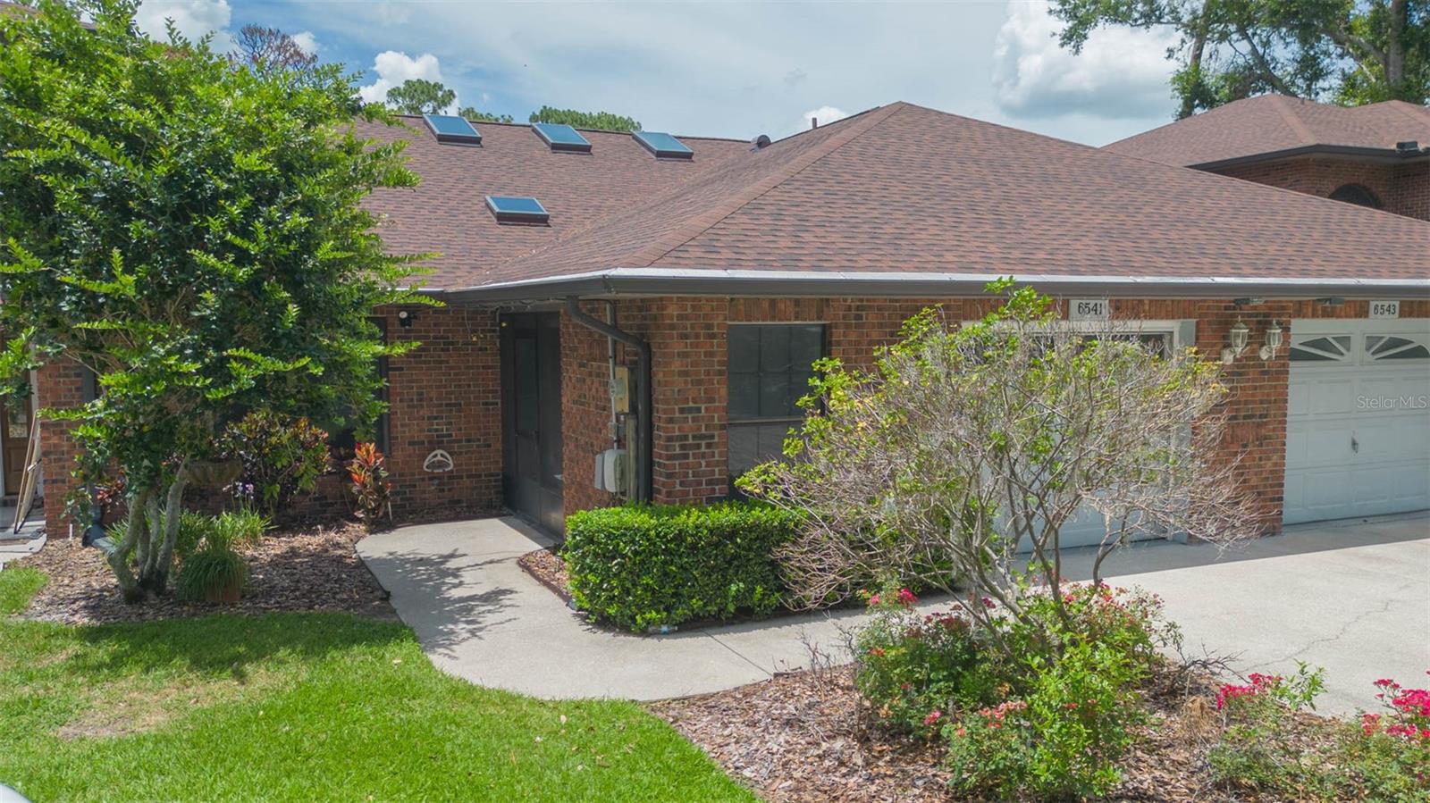6541 BRENTWOOD DR — photo 37