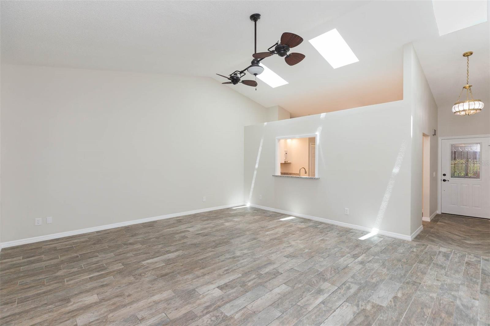 6541 BRENTWOOD DR — photo 14