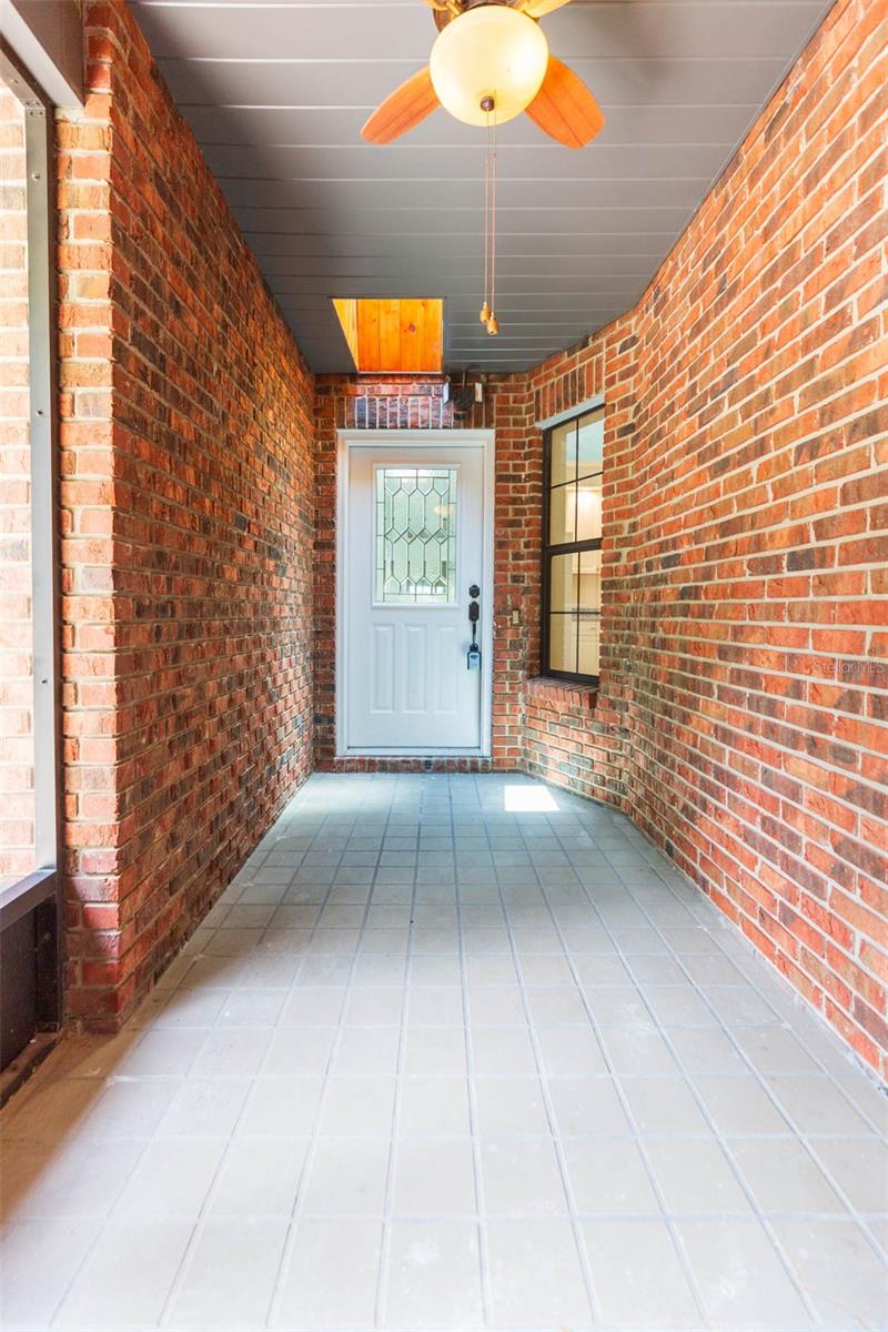 6541 BRENTWOOD DR — photo 41